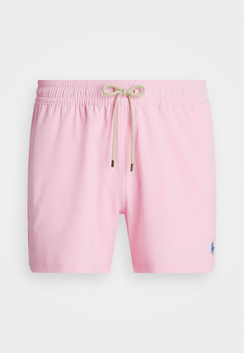 Rosa badshorts tillverkade av lättviktsmaterial med elastisk midja, dragsko och en liten blå logotyp på nedre vänstra sidan.