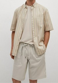 Mango Shorts - grey