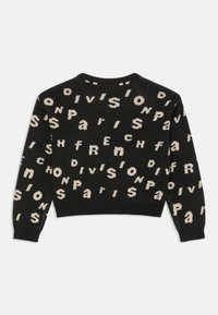 Schwarzer Strickpullover mit cremefarbigem Text in verschiedenen Schriftarten. Verkürzter Schnitt mit rundem Ausschnitt und langen Ärmeln. Weicher Stoff.