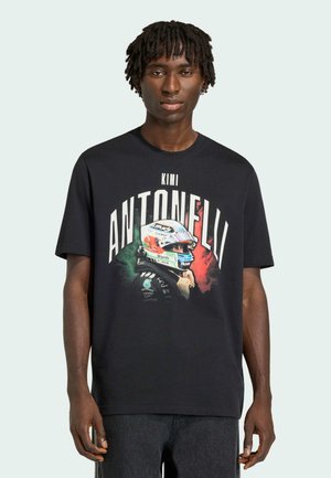 - AMG PETRONAS FORMULA 1 TEAM KIMI ANTONELLI GRAPHIC TEE - T-shirts print - black