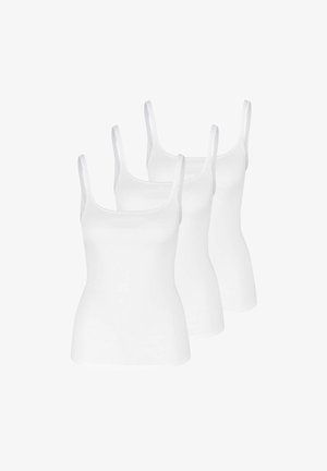 Weiße Tanktops mit breiten Trägern, glatter Textur und figurbetontem Design, in einer Gruppe von drei angeordnet, die eine konsistente Farbe und Stil zeigen.