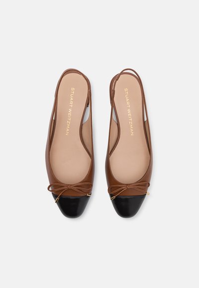 Stuart Weitzman SLEEK BOW SLINGBACK FLAT - Ballerine sling - bridle brown/black