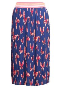 Plisserad midikjol i marinblått tyg med blommönster i rött och rosa. Har en glittrig ljusrosa midja med två ränder.