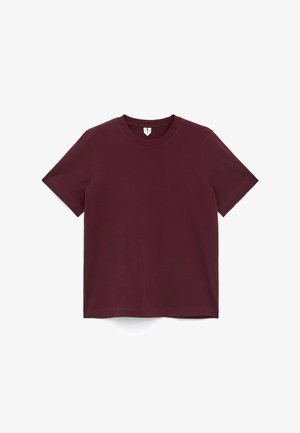 Burgundy cotton t-shirt with a classic crew neck, short sleeves, relaxed fit, and no visible patterns or accents.
