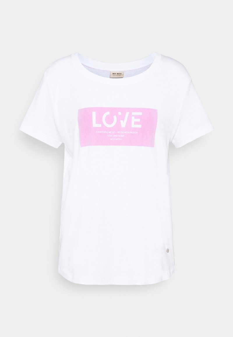 Vit bomullströja med rund halsringning. Har ett rosa rektangulärt grafiktryck med ordet "KÄRLEK" och ytterligare text nedanför.