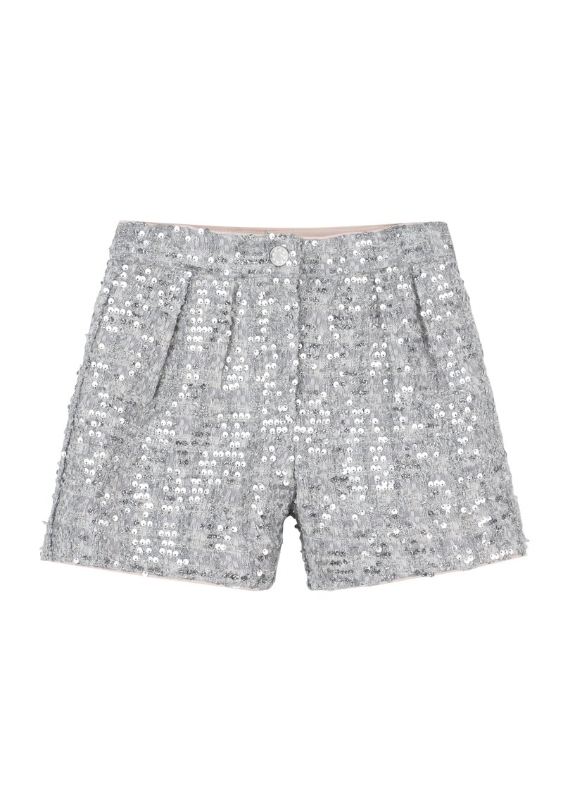 Shorts gris en sequins avec une surface texturée, dotés de plis avant et d'un bouton de fermeture, conçus avec un style décontracté et scintillant.
