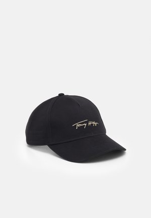 LUX FEMININE STUDDED - Cap - black