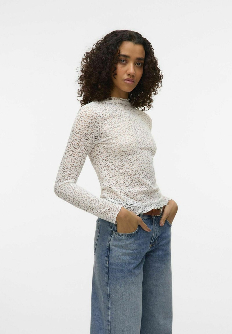 Vero Moda VMGINA - Bluse - snow white