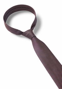 Cravatta viola con un motivo testurizzato che presenta piccoli diamanti rosa e bianchi. Ha una lunghezza standard e una forma triangolare classica all'estremità.