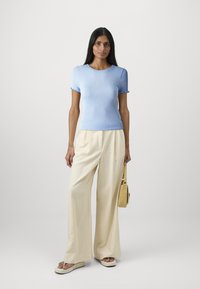 Rosemunde BERNADINE REGULAR O NECK - Základné tričko - heaven blue