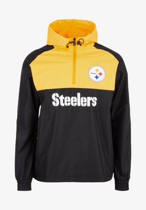 Chaqueta de tipo pulóver con capucha en negro y amarillo con el texto "Steelers" y el logo circular de los Steelers en el pecho.