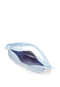 Larkson SOLVEIG MEDIUM HALF MOON - Borsa a tracolla - ice blue