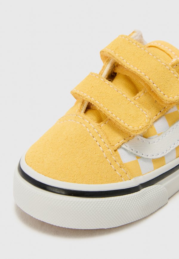 OLD SKOOL V UNISEX - Trainers - banana cream3