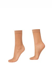 Non selezionato, Nude