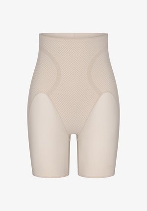 Shorts beige a vita alta modellanti con una texture liscia, caratterizzati da un motivo a spina di pesce e bordi senza cuciture per comfort e discrezione.