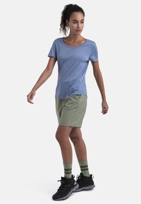 icebreaker WOMEN SPHERE SCOOP TEE - T-shirt - bas - LIGHT BLUE