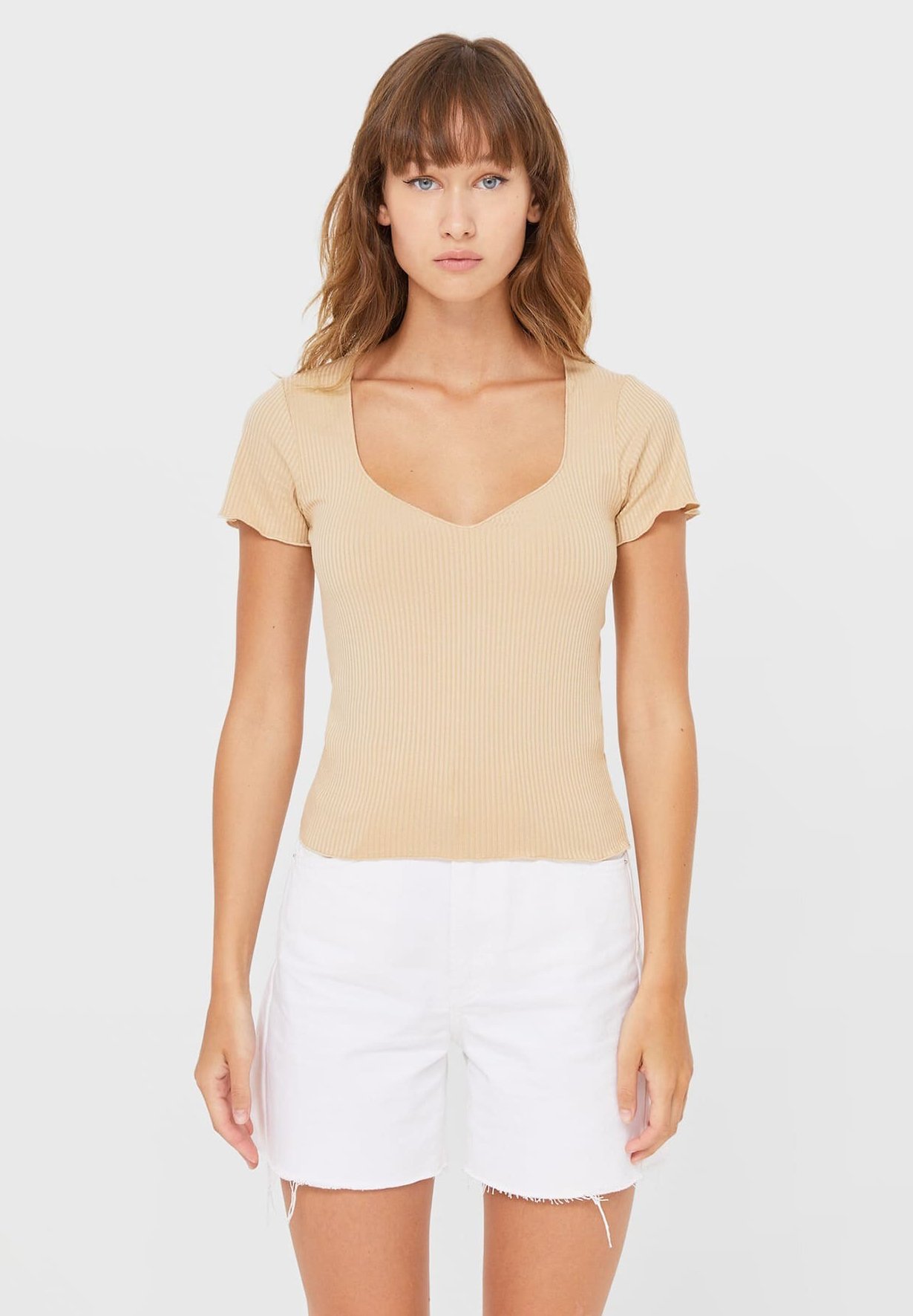 Damen MIT HERZAUSSCHNITT - T-Shirt basic Damen MIT HERZAUSSCHNITT - T-Shirt basic