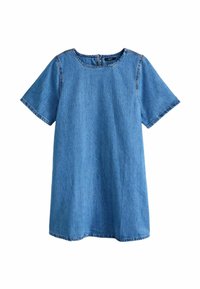 T-shirt en denim bleu clair, à manches courtes, col rond et ourlet brut. Présente des coutures visibles le long des coutures et une ouverture au dos.