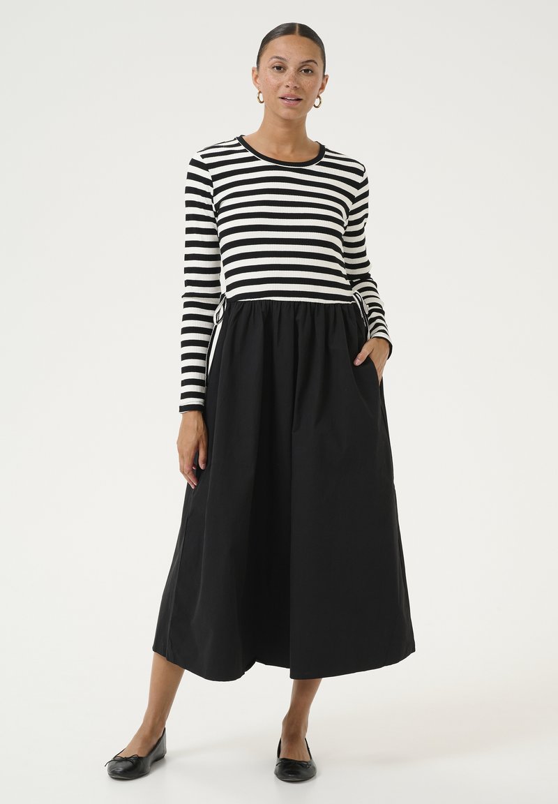 Culture CAROLIN - Abito in maglia - black