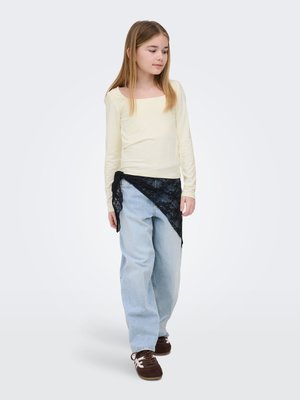 ONLY, T-shirt à manches longues - blanc