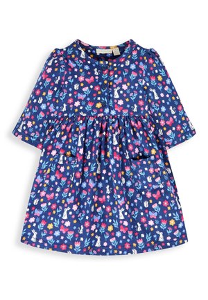 Vestido azul marino de manga corta con estampados florales y de animales. Presenta un escote redondo y dos bolsillos delanteros. Hecho de tela ligera.