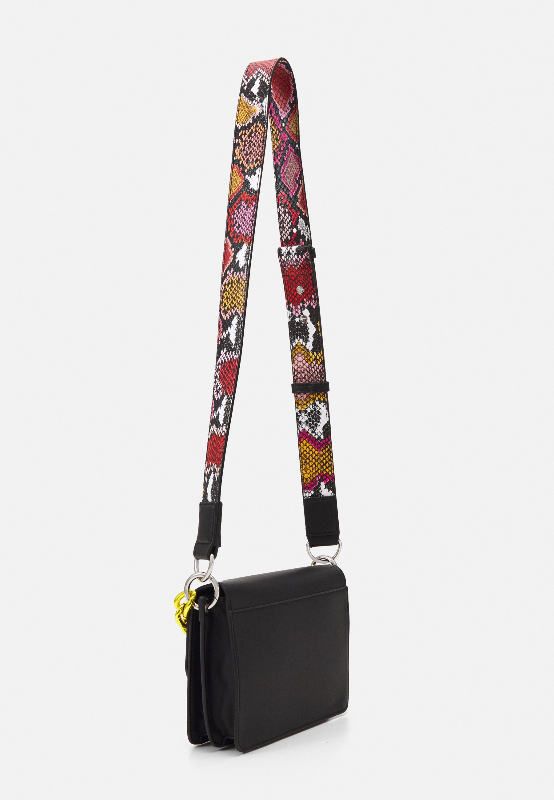 Tommy Jeans ITEM FLAP CROSSOVER 