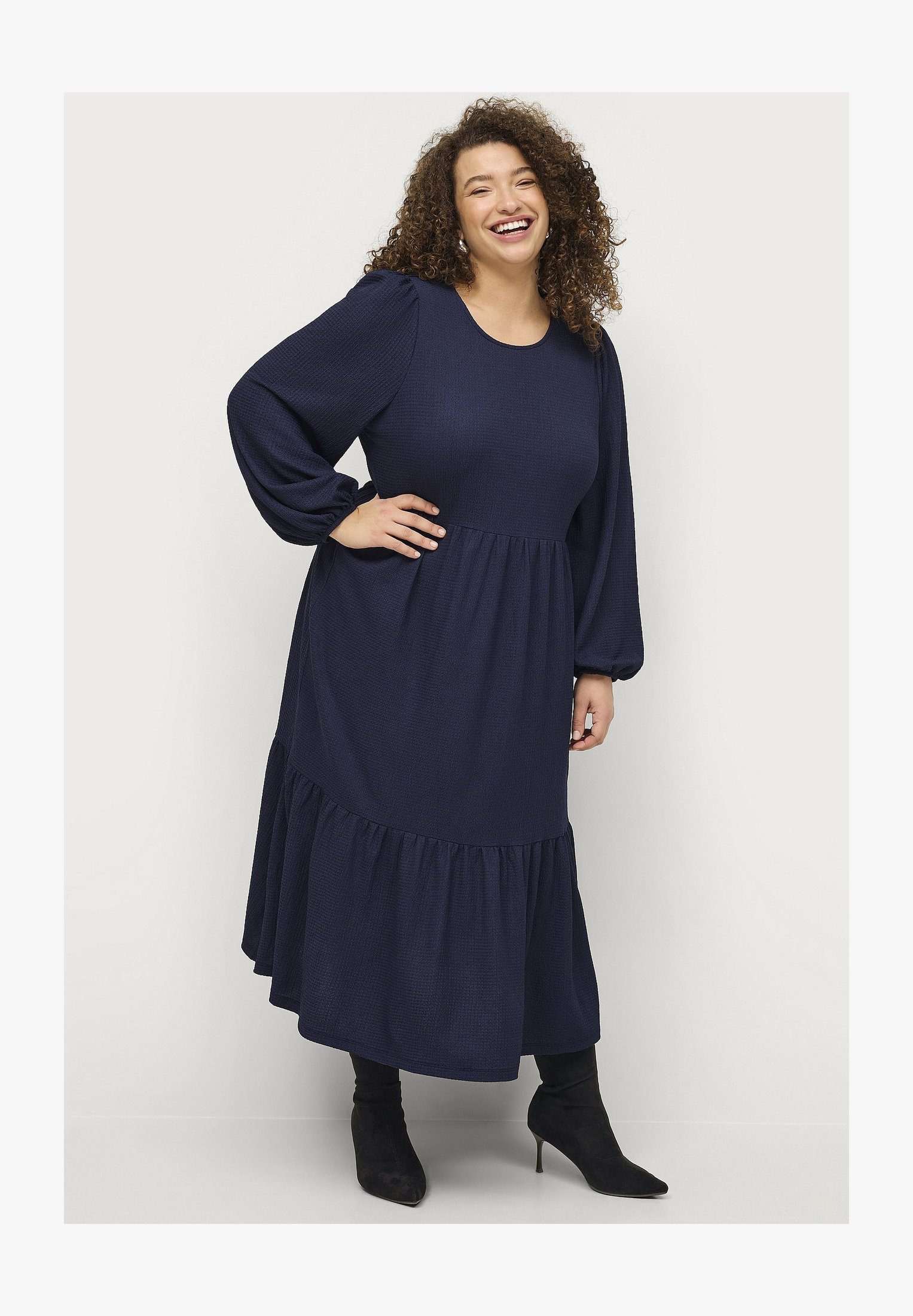 Vestito Casual Kensie In Velluto Elasticizzato, Colore Melanzana, Con Cintura In Vita, Taglia 48 Donna