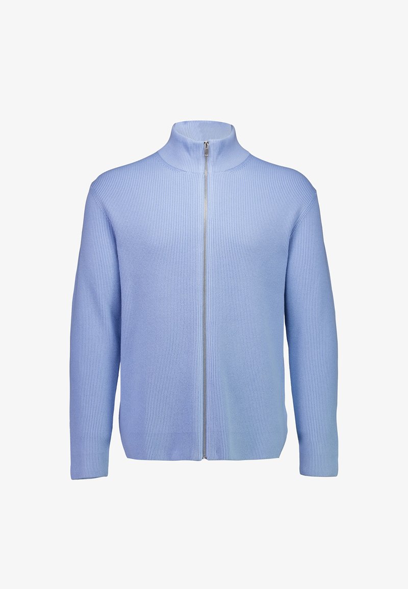 Hellblauer gerippter Pullover mit hohem Kragen und durchgehendem Reißverschluss. Mit langen Ärmeln und einer taillierten Passform. Weiche Textur.