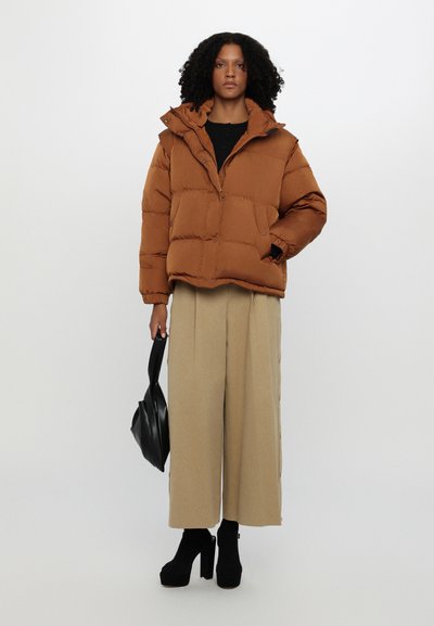 WEEKEND MaxMara BAIARDO - Tolldzseki - cuoio
