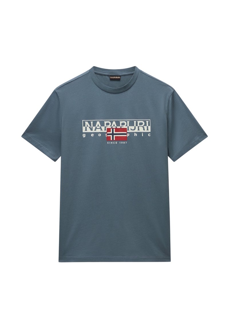 T-shirt in cotone grigio con maniche corte, caratterizzata da una grafica testuale bianca e rossa e un design a bandiera sul davanti. Collo tondo, vestibilità regolare.