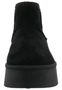Mustang Snowboot/Winterstiefel - black