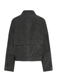 Giacca in suede grigio scuro con fascia elastica in vita, dettagli sul retro, maniche lunghe e polsini con bottoni a pressione, vista posteriore.