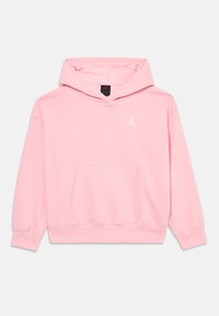 Sudadera rosa clara con bolsillo tipo canguro y pequeño logo blanco de Jumpman en el pecho, exhibida sobre un fondo blanco liso.