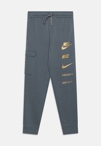 Nike Sportswear PANT - Träningsbyxor - cool grey