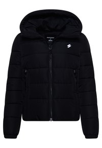 Chaqueta acolchada negra con cremallera frontal, capucha y puños elásticos. Presenta paneles cosidos y un detalle de logotipo blanco en el pecho. Material ligero.