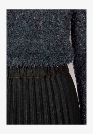 MADELEINE, MADELEINE ROCK JEANS-FALTENROCK IN MIDI-LÄNGE - A-lijn rok - black