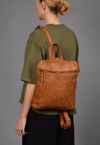 The Bagging Co PLOW - Mochila - brown leather