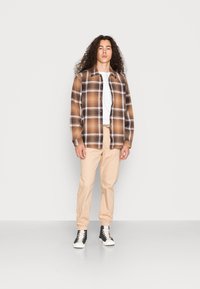 Denim Project DPJUTA PANT - Calças - ginger root