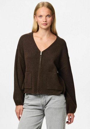 PCJUNNA - Gilet - hot fudge