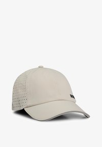 Ei valittu, open beige four