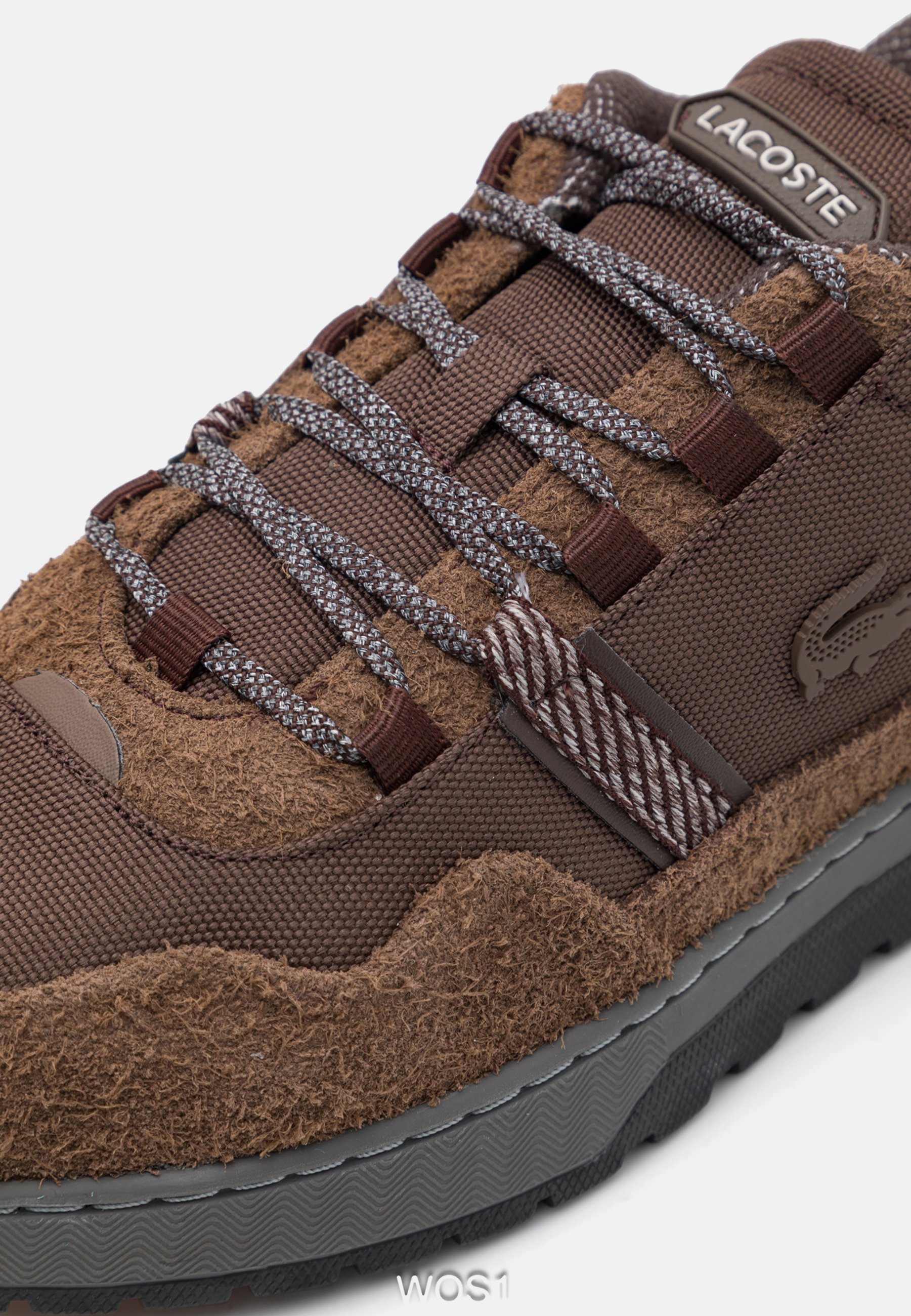 Lacoste T-CLIP WNTR 224 Zapatillas brown/dark grey/marrón