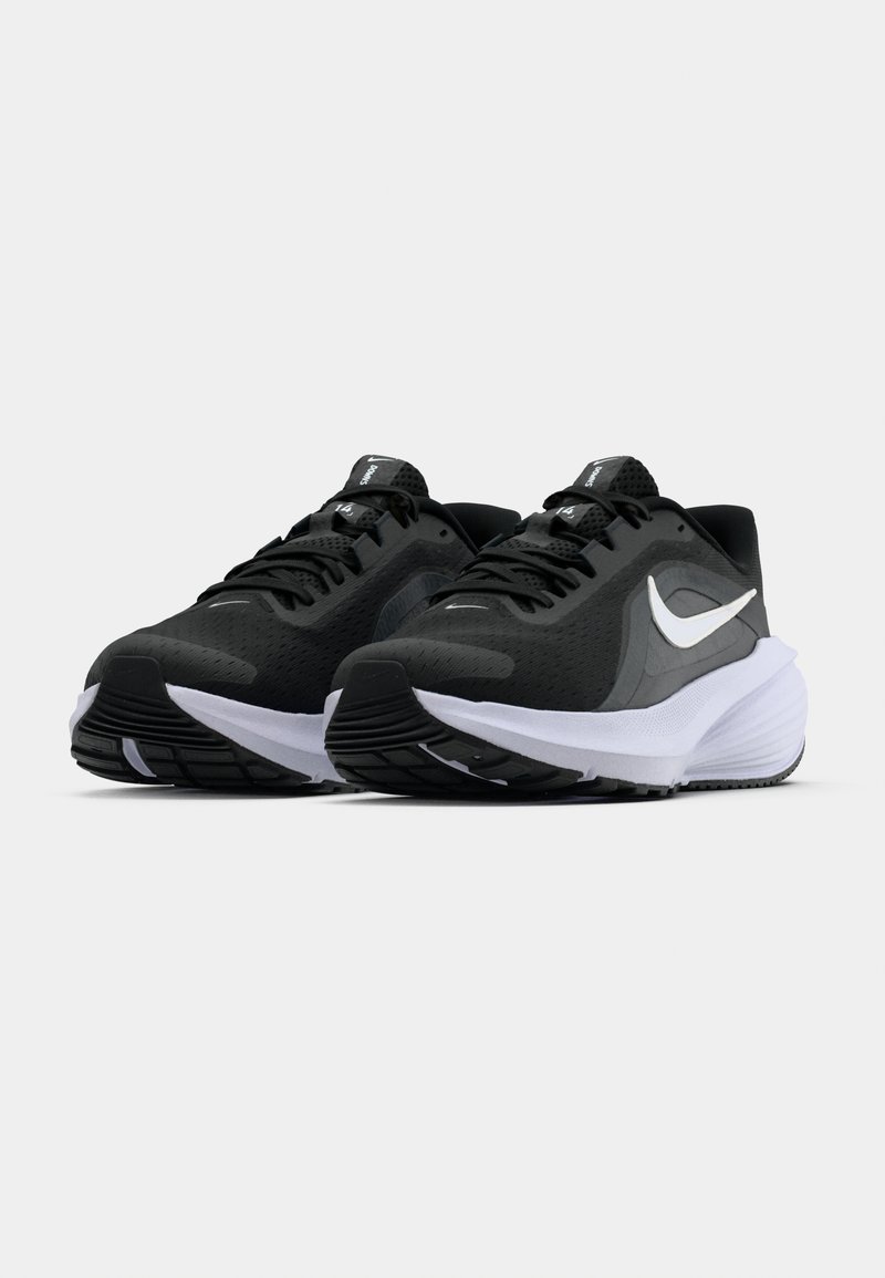 Nike Performance DOWNSHIFTER 14 - Silniční běžecké boty - black/white/anthracite/wolf grey