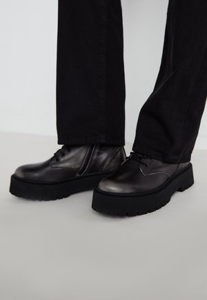 SKYLAR - Snørestøvletter - dark grey