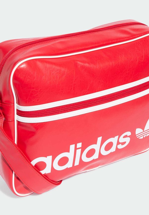 AIRLINER - Cross body bag - better scarlet2