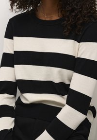 Kaffe Strickpullover - black