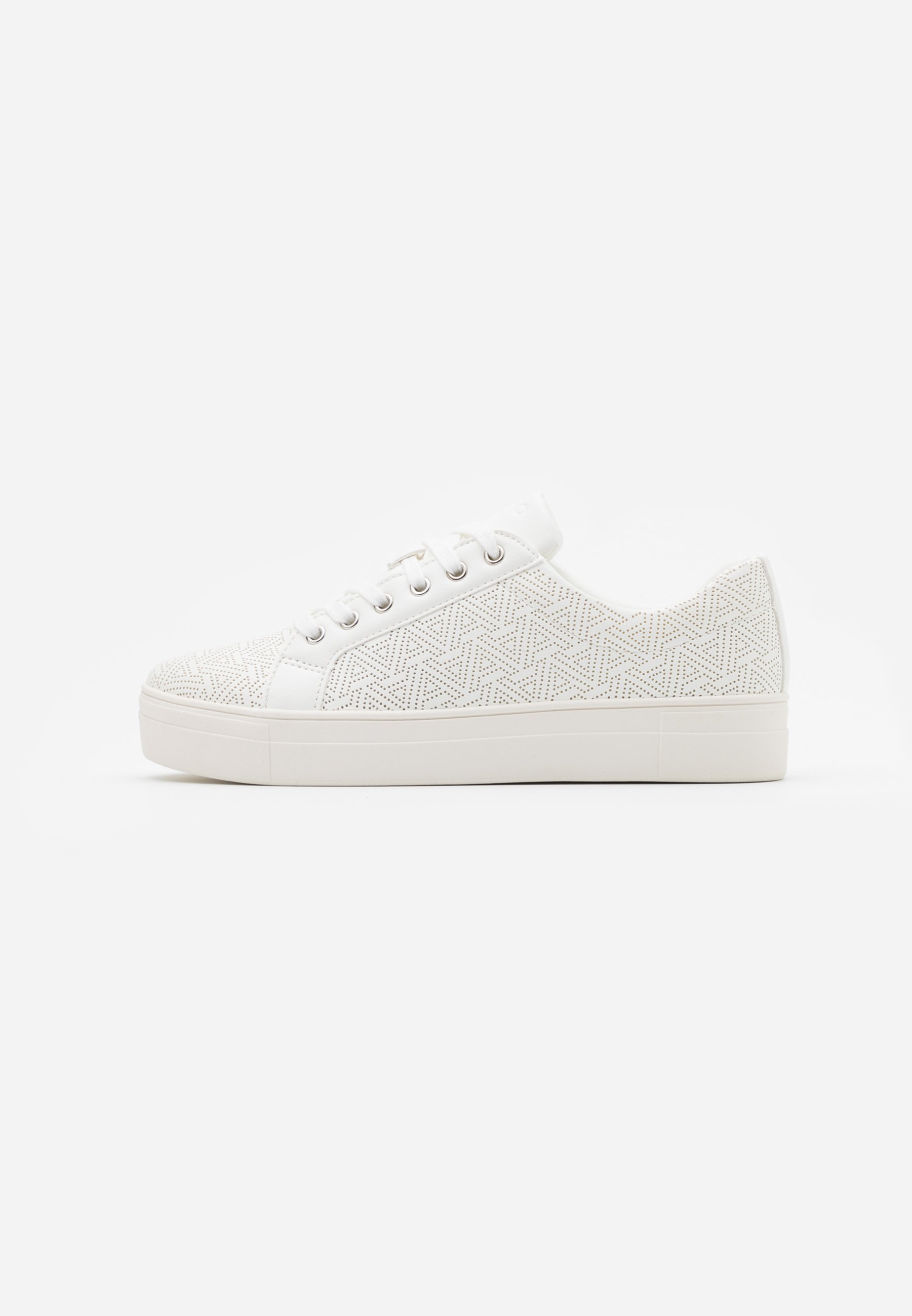 Hvite ALDO Wide Fit Sko på nett | | Kjøp nye sko på nett hos Hvite ALDO Sneakers | Sko til Dame | Sneakers og sko på nett