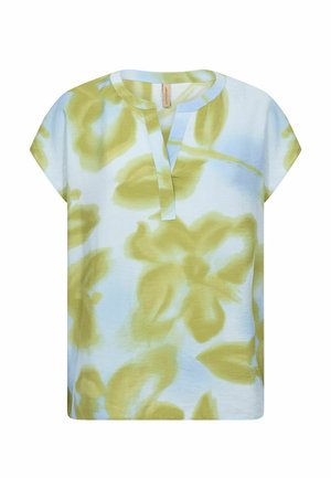 Blouse à manches courtes bleu et vert à motifs floraux, avec encolure ronde fendue et coupe ample.