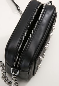 KARL LAGERFELD Torba na ramię