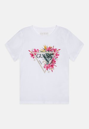 Weißes Kurzarm-T-Shirt mit buntem Blumenmuster und glitzerndem dreieckigem Logo mit der Aufschrift "GUESS U.S.A." in der Mitte auf der Brust.