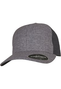 Grå caps med to-farget design; laget av teksturert stoff. Har en buet skygge og et logomerke foran.